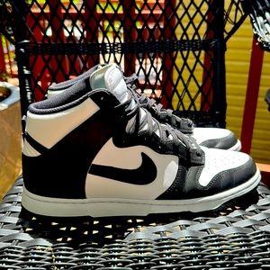 Nike Dunk High Retro